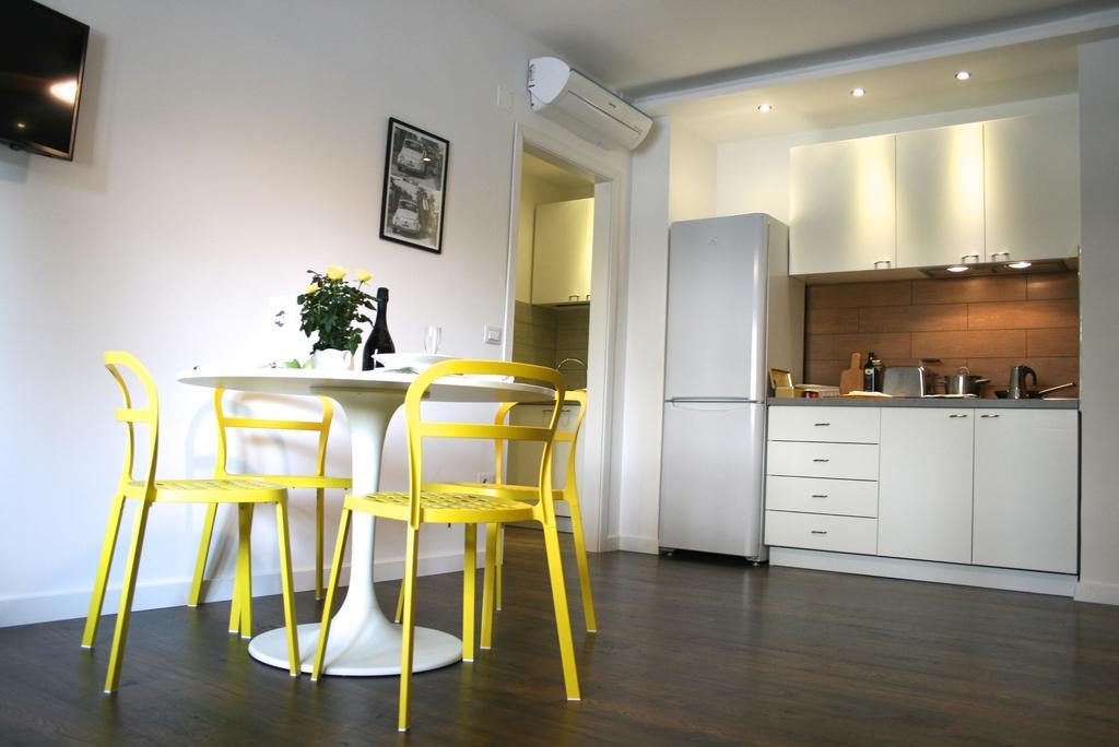 Domi Apartments Wellness Pompei Room photo